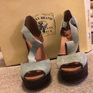 Lucky Brand Wedge Heel Sandals